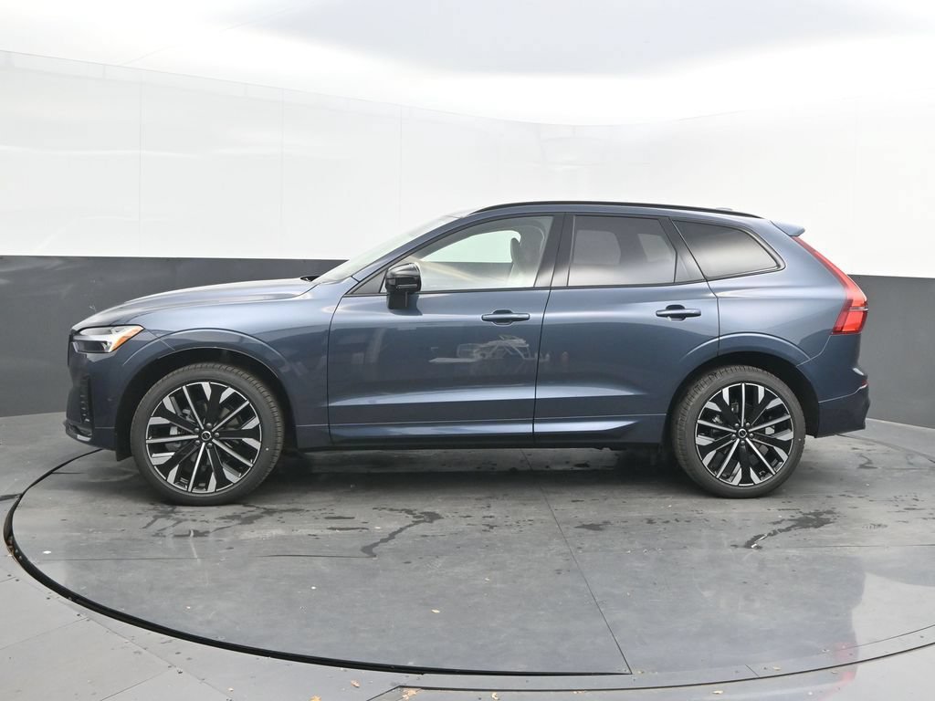 New 2026 Volvo XC60 B5 Ultra w/ Protection Package Premier AWD/4WD image 2