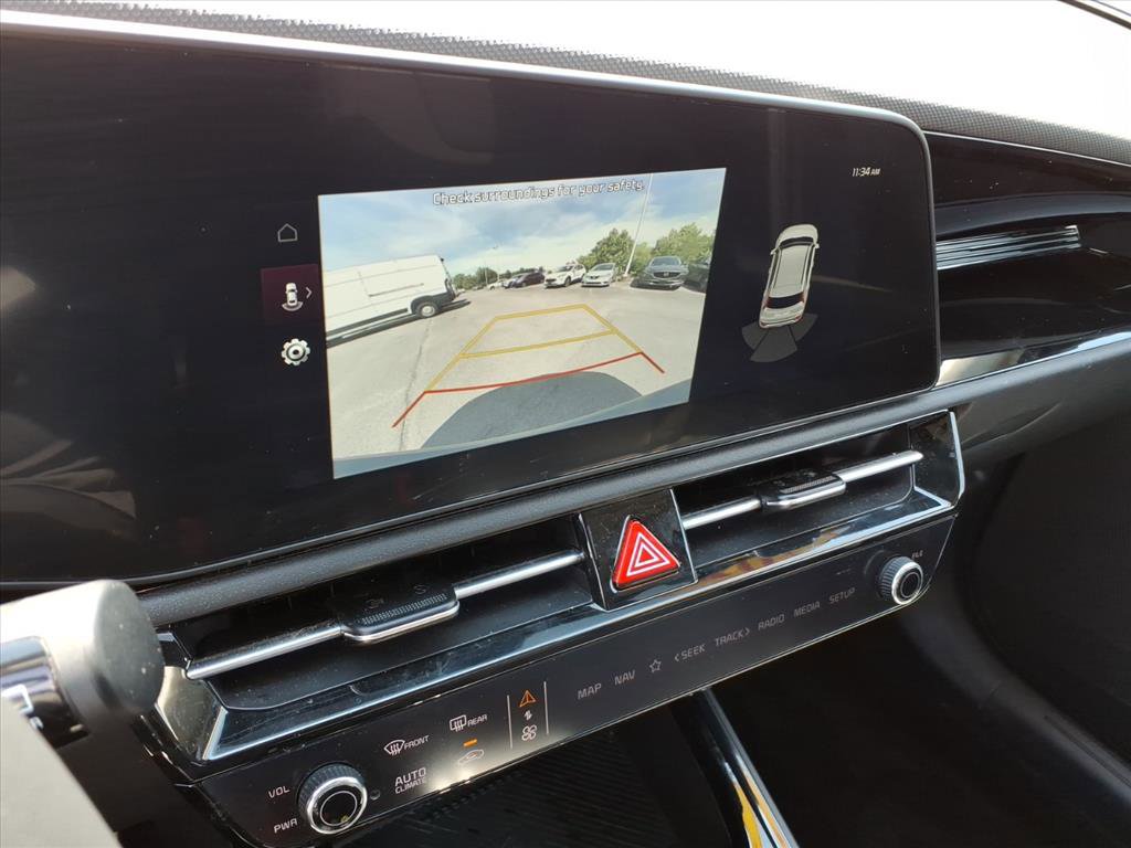 Used 2025 Kia Niro EX Touring FWD image 19