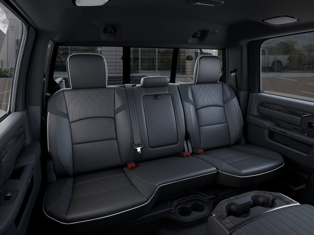 New 2025 RAM 3500 Limited image 15