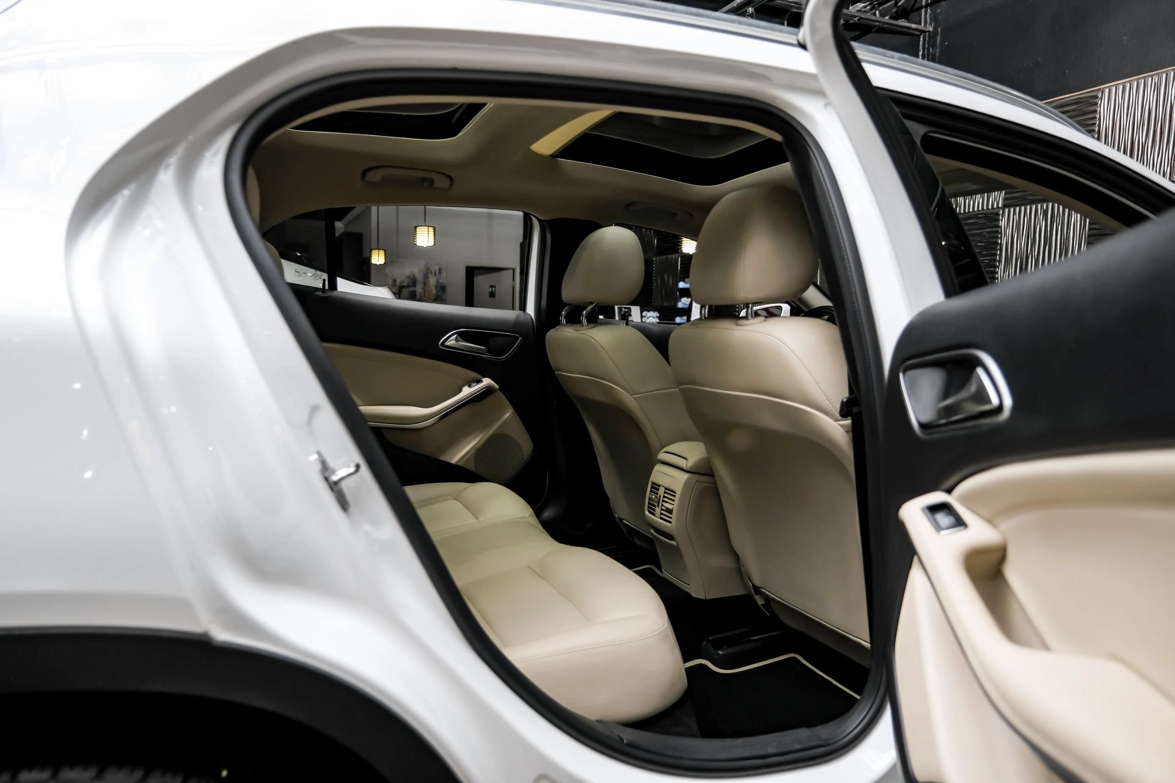 Used 2019 Mercedes-Benz GLA 250 image 33
