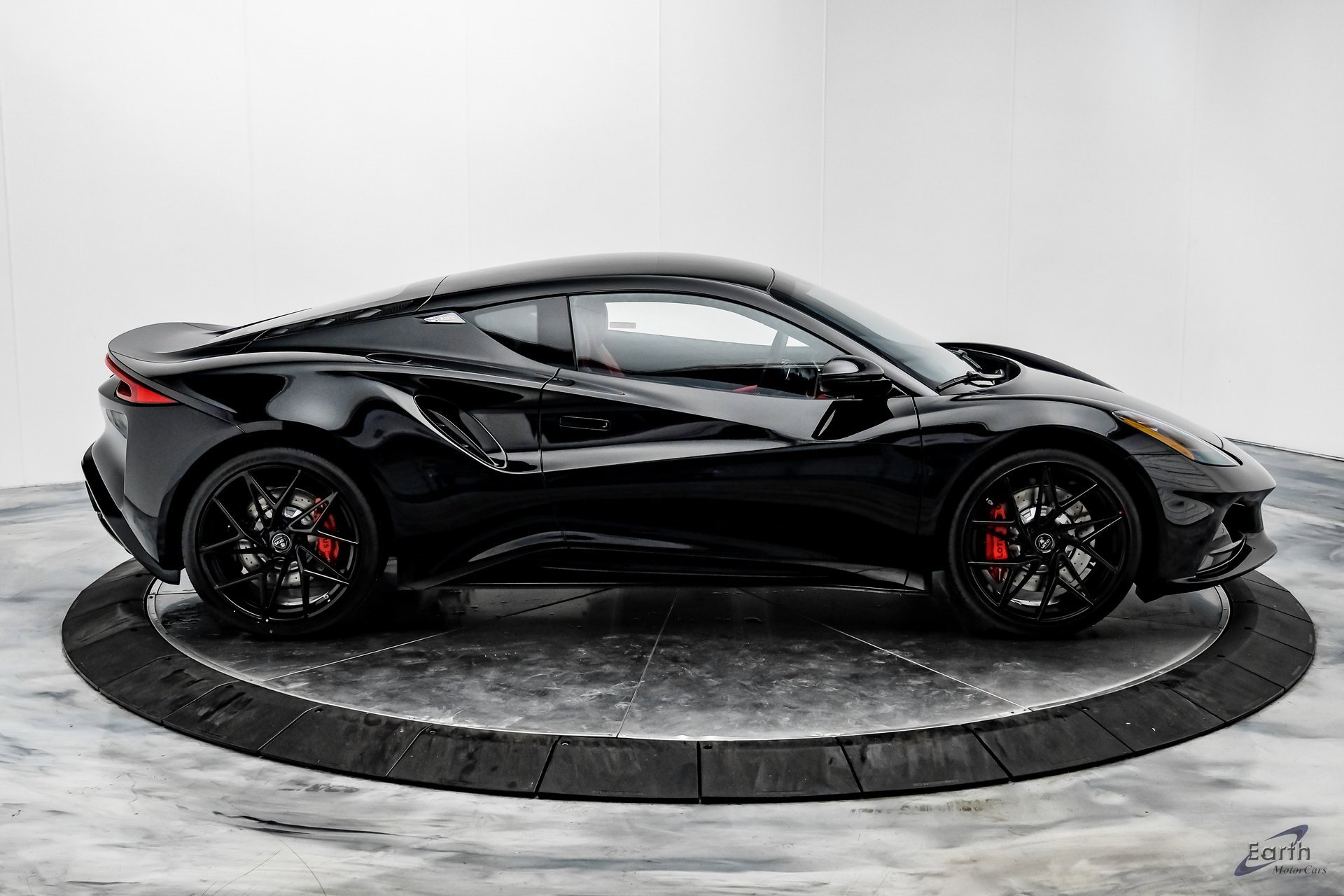 New 2026 Lotus Emira SE image 20