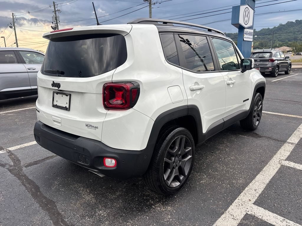 Used 2020 Jeep Renegade Altitude AWD/4WD image 7