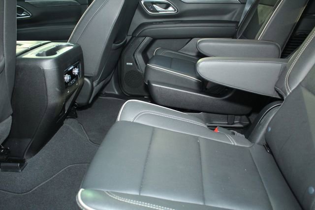Used 2023 GMC Yukon SLT image 5