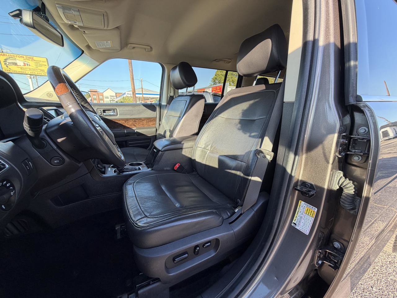 Used 2019 Ford Flex Limited FWD image 10