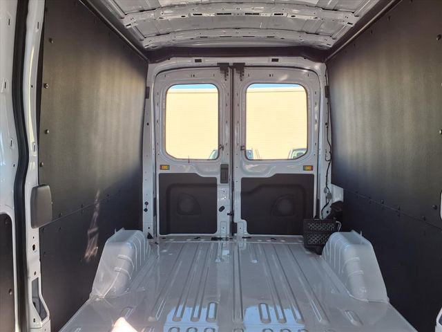 New 2025 Ford Transit 250 148 Medium Roof RWD image 13