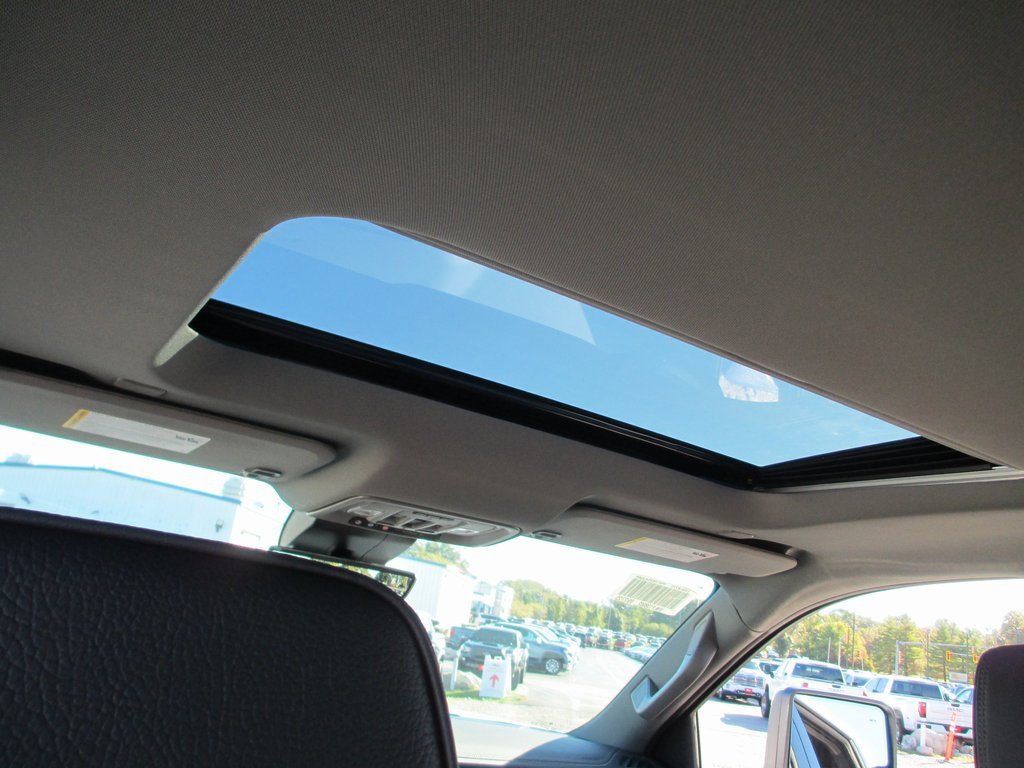 New 2026 GMC Sierra 3500 Denali w/ Denali Reserve Package image 12