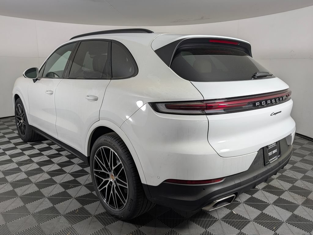New 2026 Porsche Cayenne AWD/4WD image 3