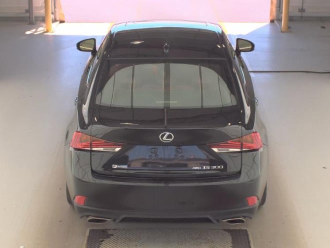 Used 2018 Lexus IS 300 F Sport w/ F Sport Package AWD/4WD image 5