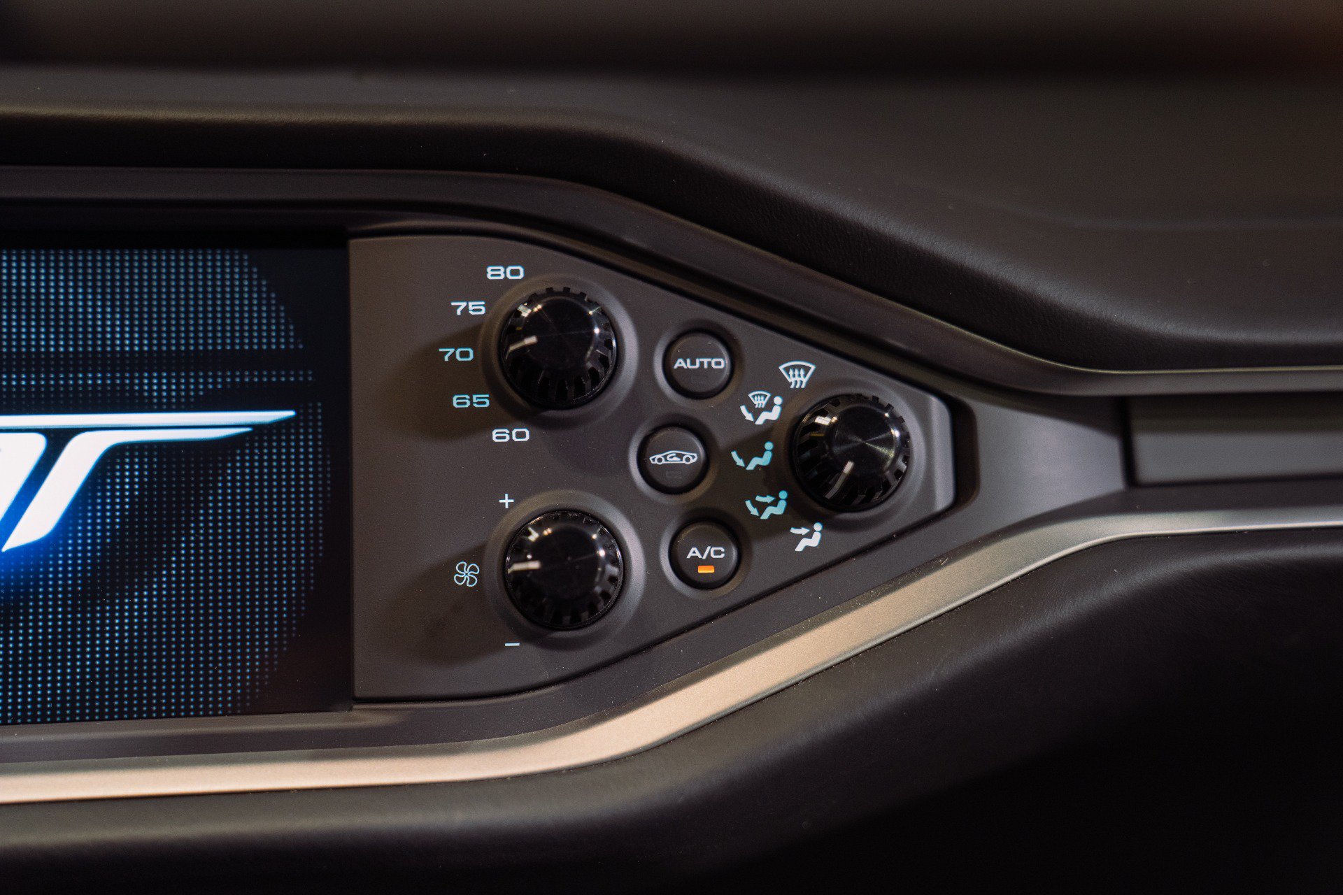 Used 2019 Ford GT RWD image 47