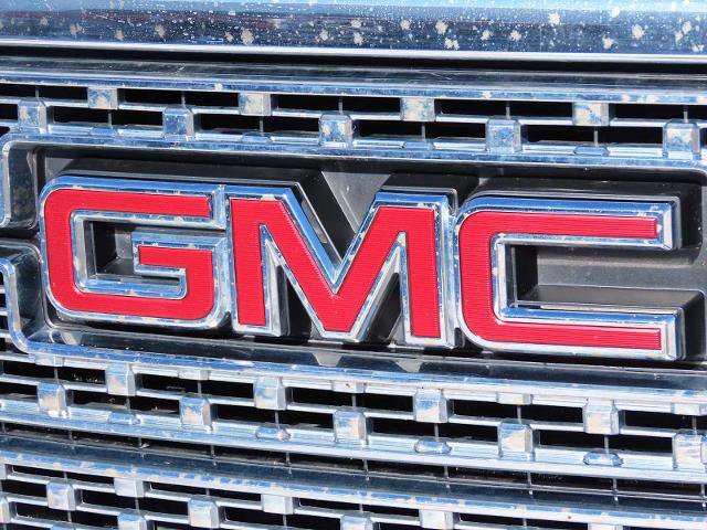 Used 2018 GMC Sierra 3500 Denali w/ Duramax Plus Package image 11