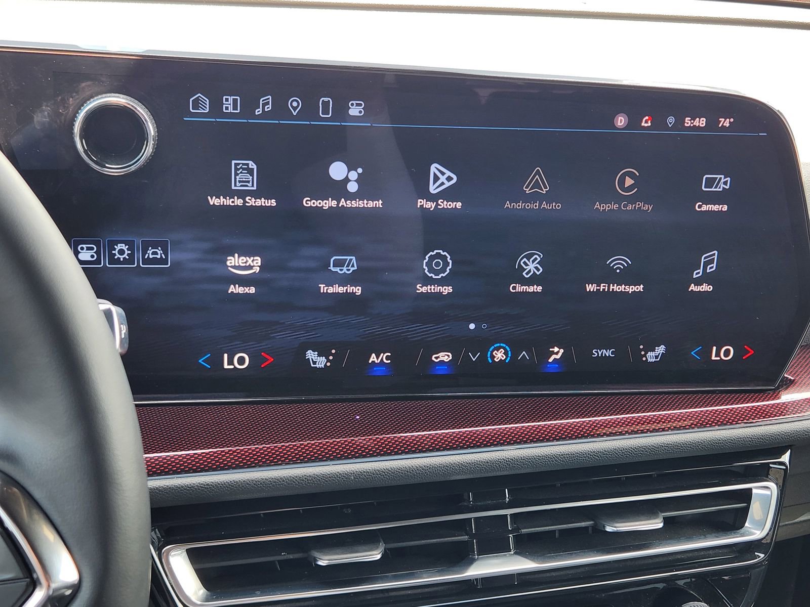 Used 2024 Chevrolet Traverse Z71 AWD/4WD image 17