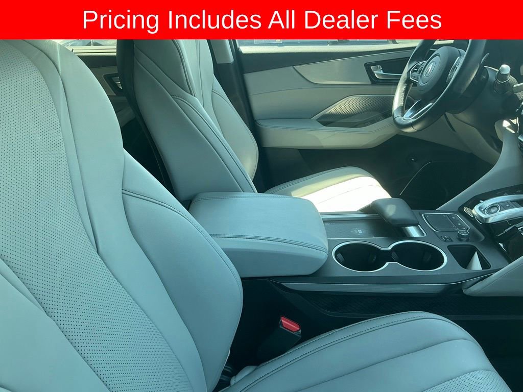 Used 2023 Acura MDX SH-AWD w/ Technology Package image 12