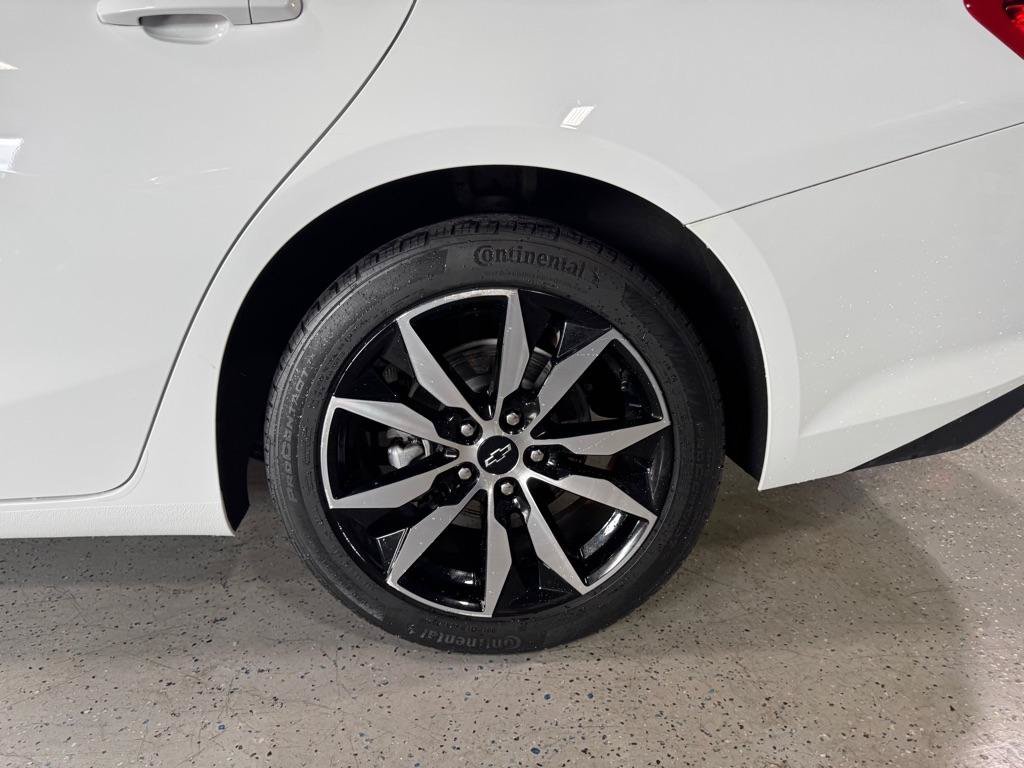 Used 2022 Chevrolet Malibu RS FWD image 24