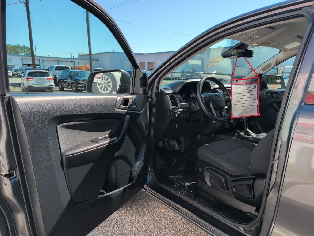 Used 2019 Ford Ranger XL w/ Equipment Group 101A Mid AWD/4WD image 11