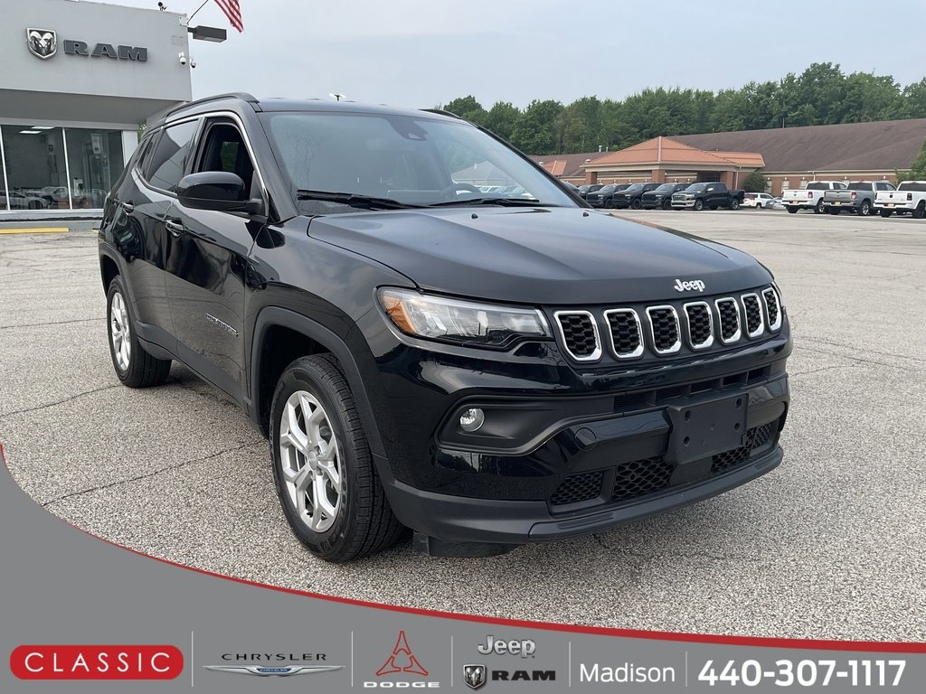 Used 2024 Jeep Compass Latitude