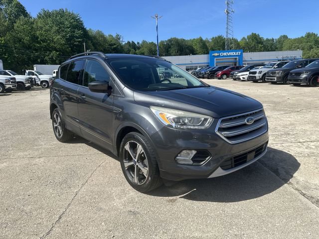 Used 2018 Ford Escape SEL w/ Ford Safe & Smart Package AWD/4WD image 11