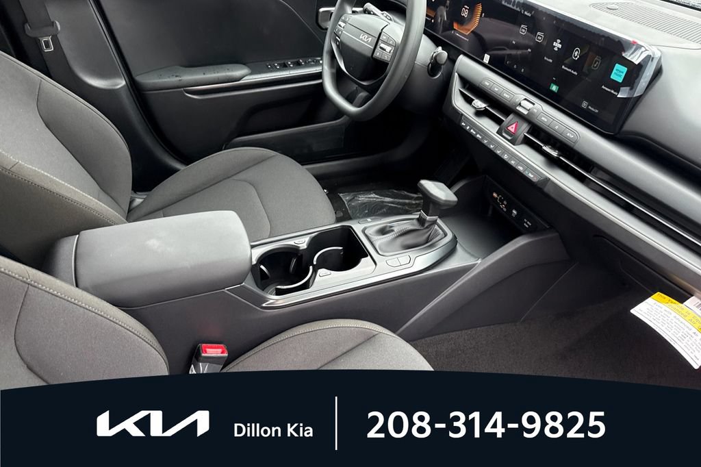 New 2026 Kia K4 FWD image 16