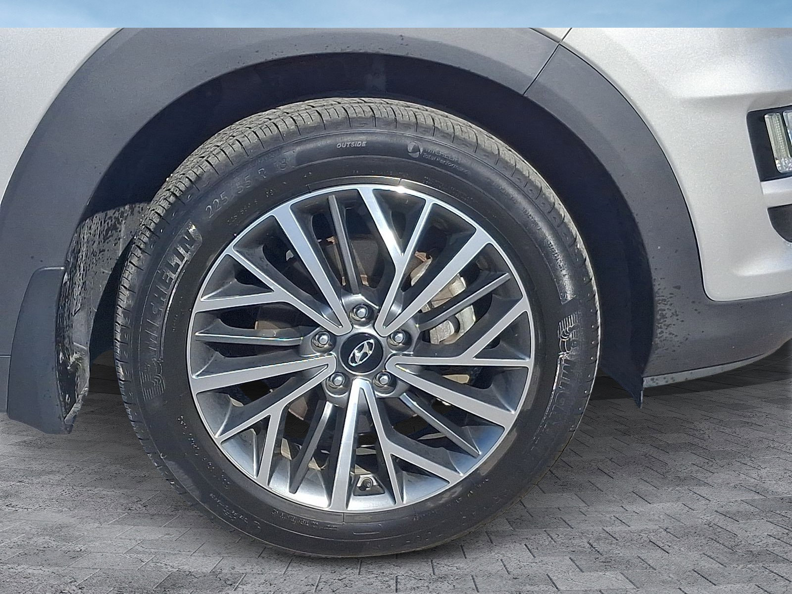 Used 2020 Hyundai Tucson Limited FWD image 8