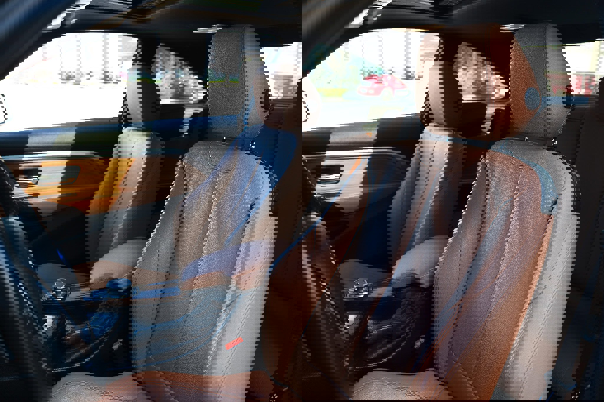 Used 2020 BMW 430i Coupe w/ Convenience Package RWD image 9