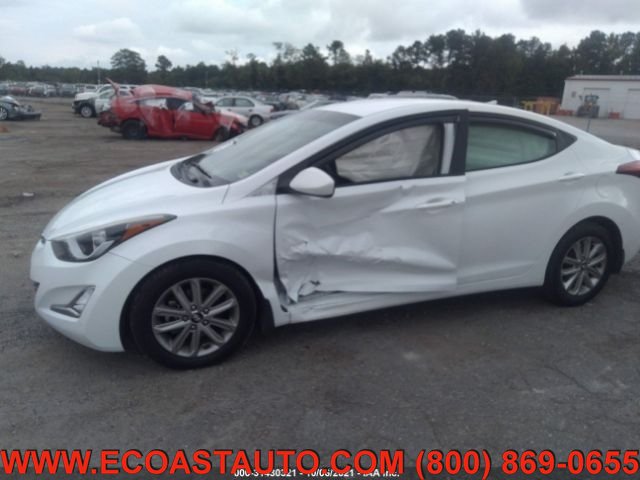 Used 2016 Hyundai Elantra SE w/ Option Group 02 FWD image 5