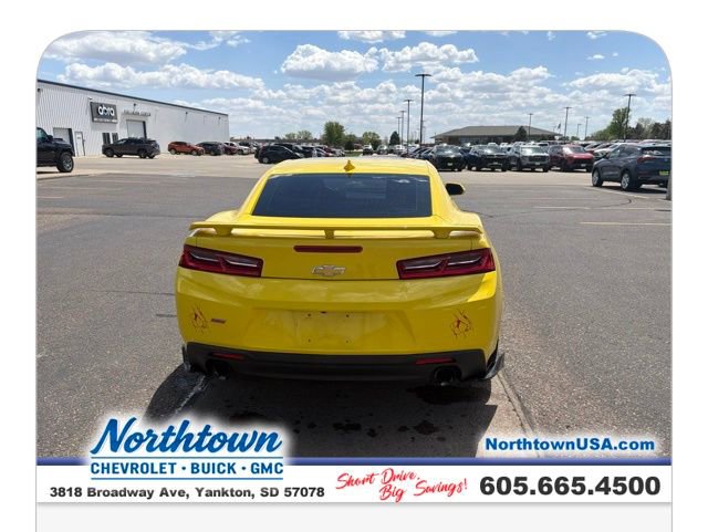 Used 2017 Chevrolet Camaro SS RWD image 11