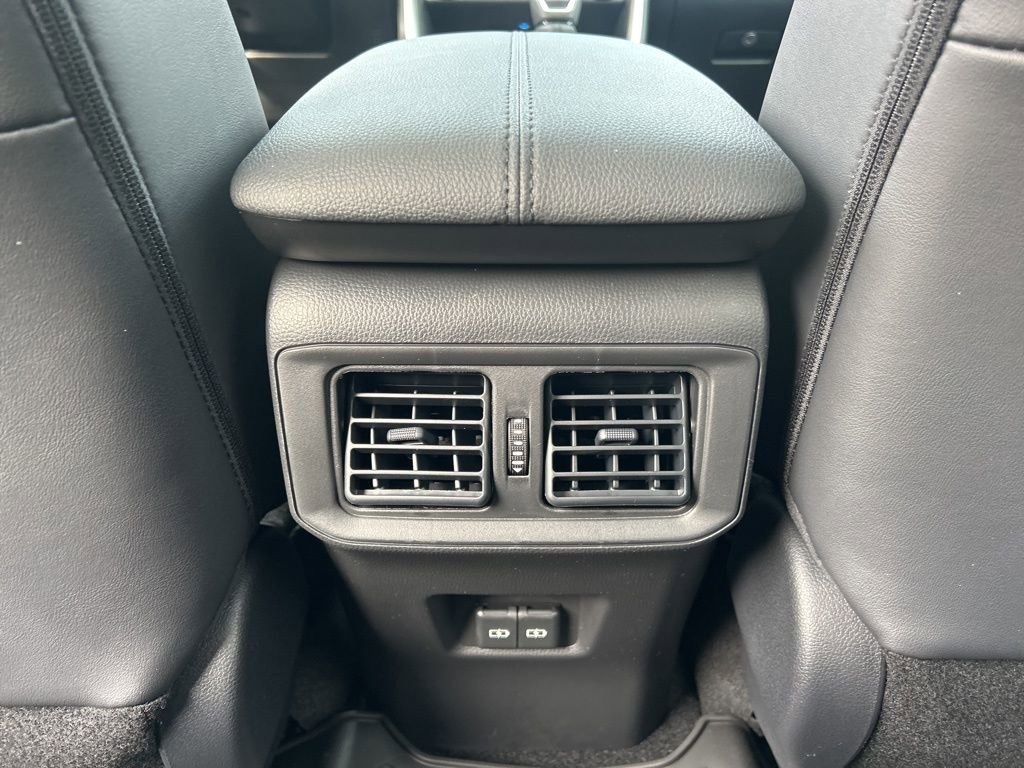 New 2025 Toyota RAV4 Limited image 10