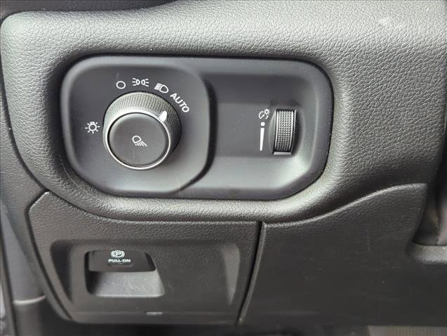 Used 2024 RAM 1500 Laramie image 14