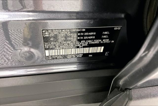 Used 2022 Toyota RAV4 XLE Premium image 18