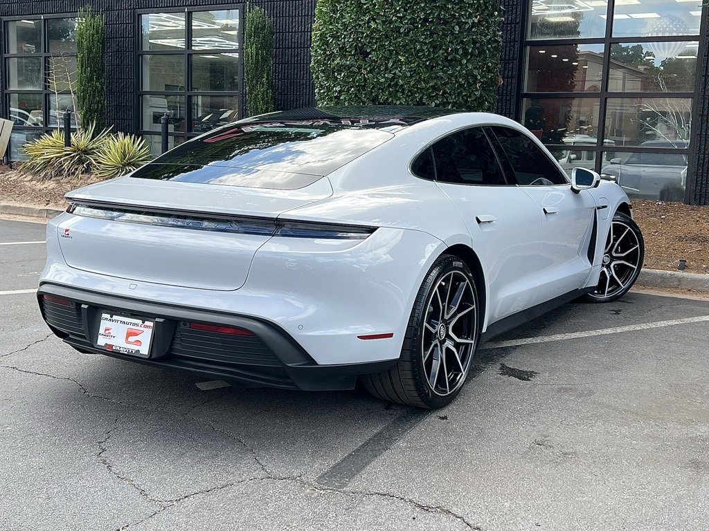 Used 2024 Porsche Taycan 4S image 11