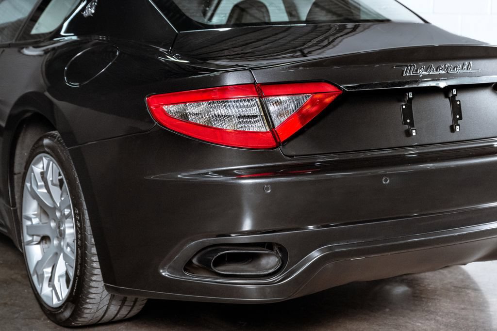 Used 2013 Maserati GranTurismo Sport RWD image 44