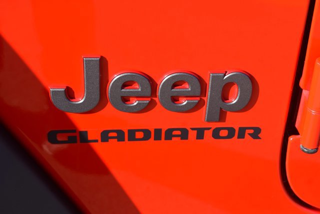Used 2021 Jeep Gladiator Rubicon image 12