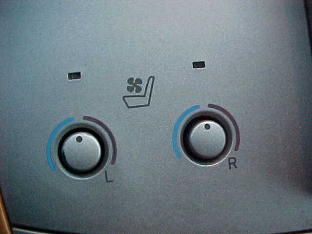 Used 2006 Toyota Avalon Limited image 21