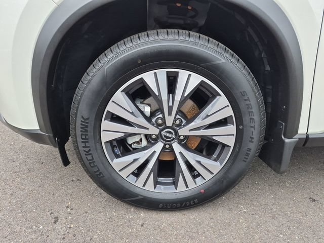 Used 2023 Nissan Rogue SV w/ SV Premium B Package AWD/4WD image 35