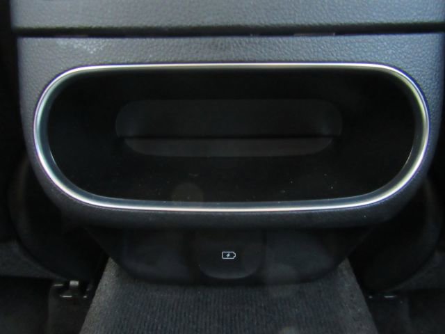 Used 2022 Genesis GV70 2.5T w/ Select Package image 31