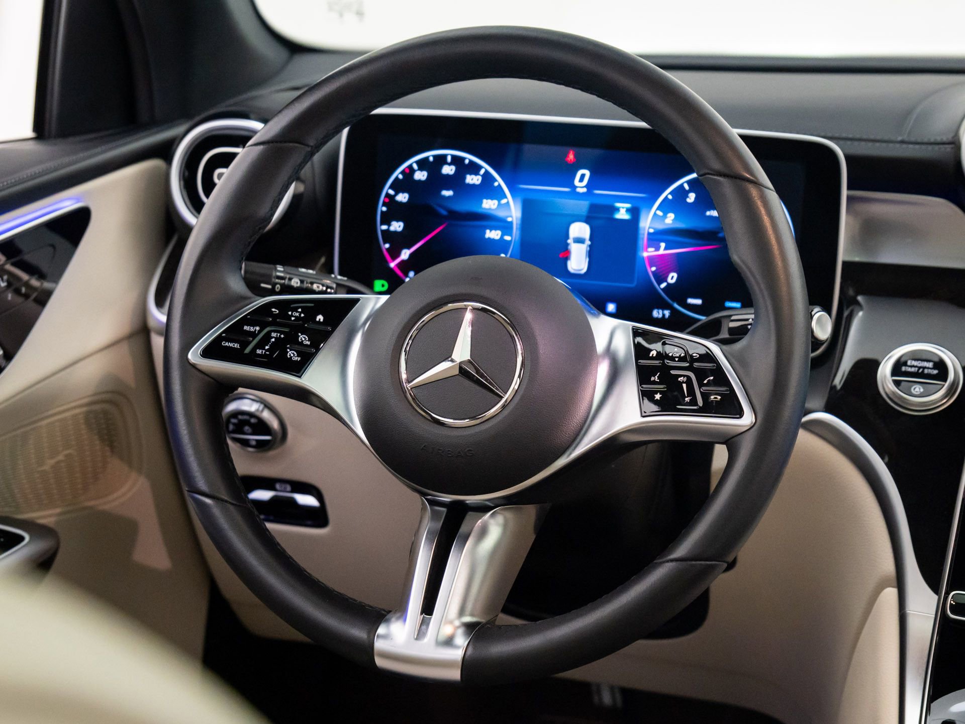 Certified 2025 Mercedes-Benz GLC 300 4MATIC image 12