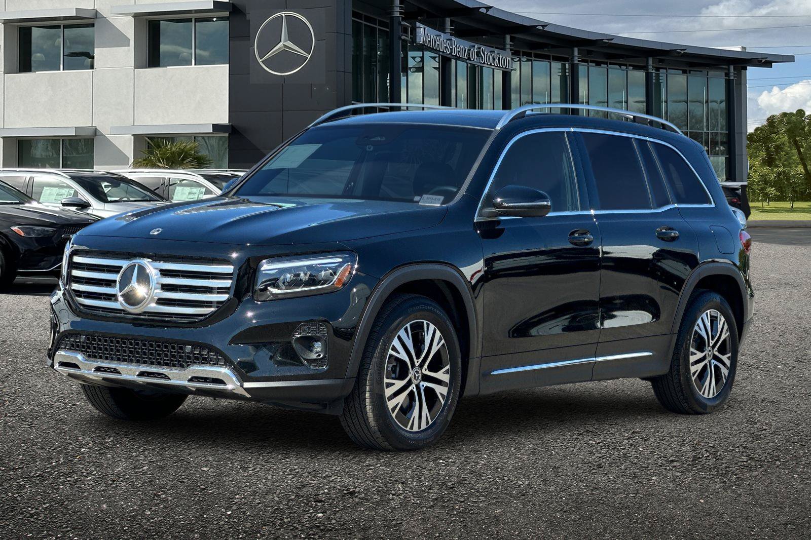 New 2026 Mercedes-Benz GLB 250 image 8