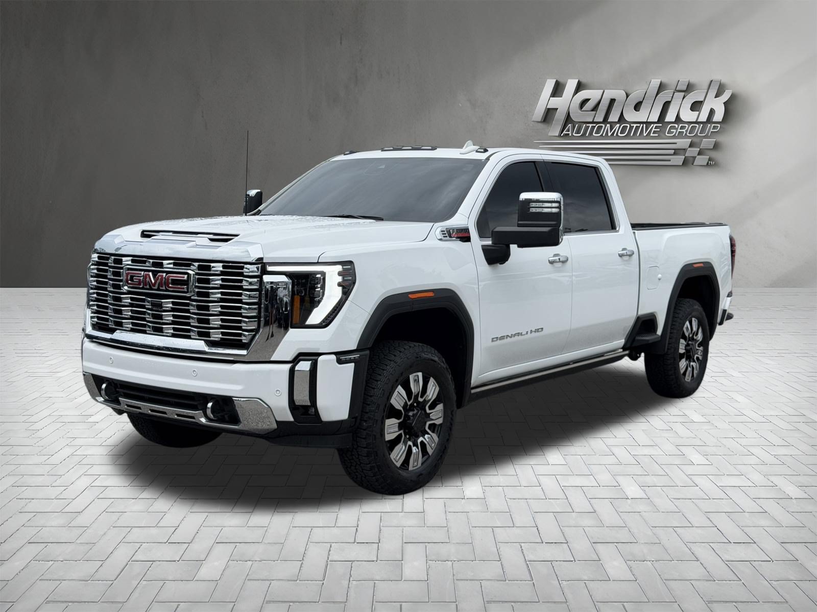Used 2026 GMC Sierra 2500 Denali w/ Denali Reserve Package AWD/4WD image 5