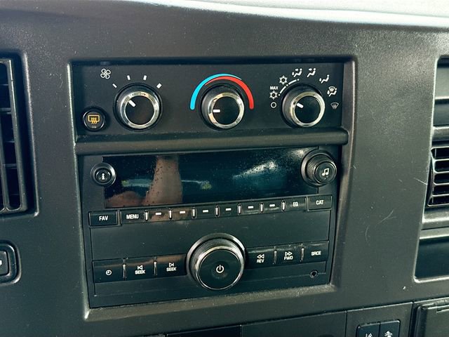 Used 2020 Chevrolet Express 3500 LT w/ LT Preferred Equipment Group image 12