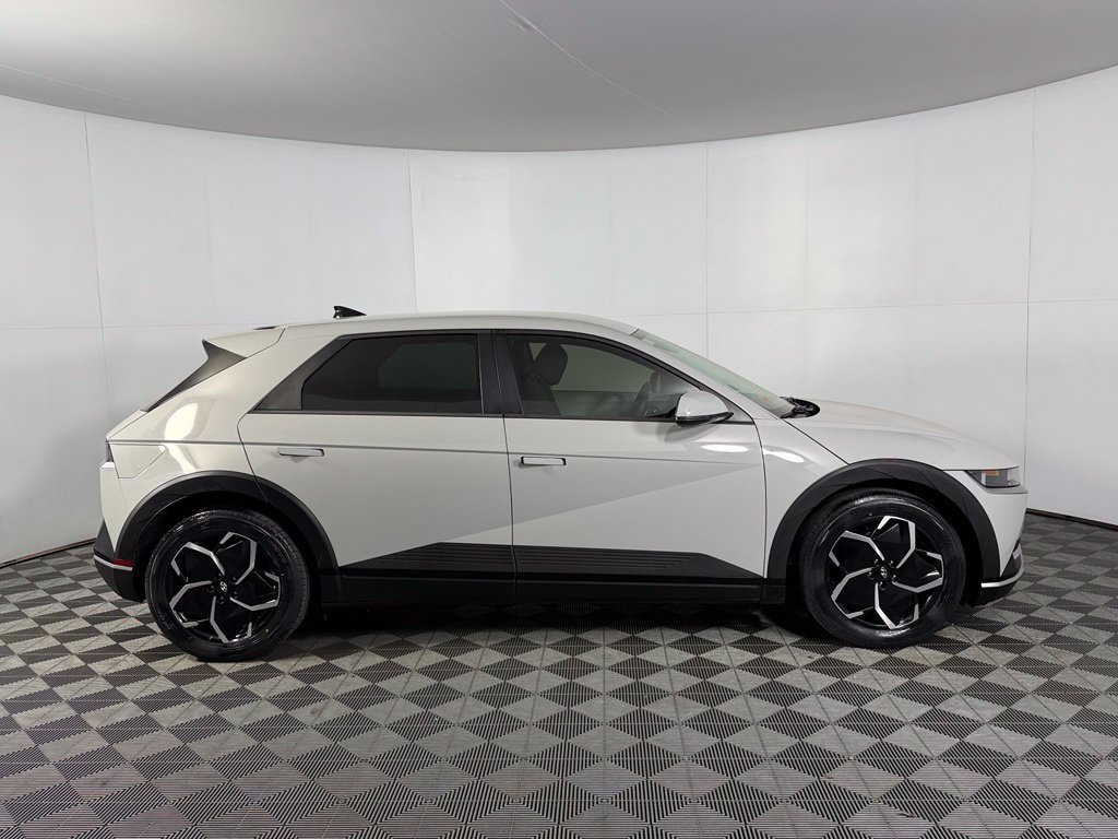 Used 2024 Hyundai Ioniq 5 SEL RWD image 5