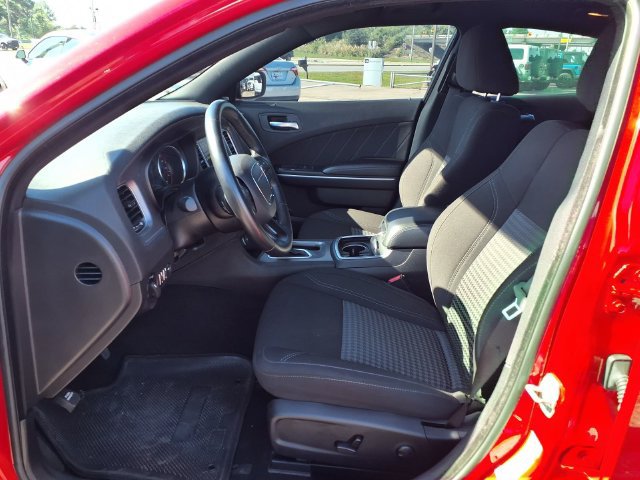 Used 2023 Dodge Charger SXT RWD image 25