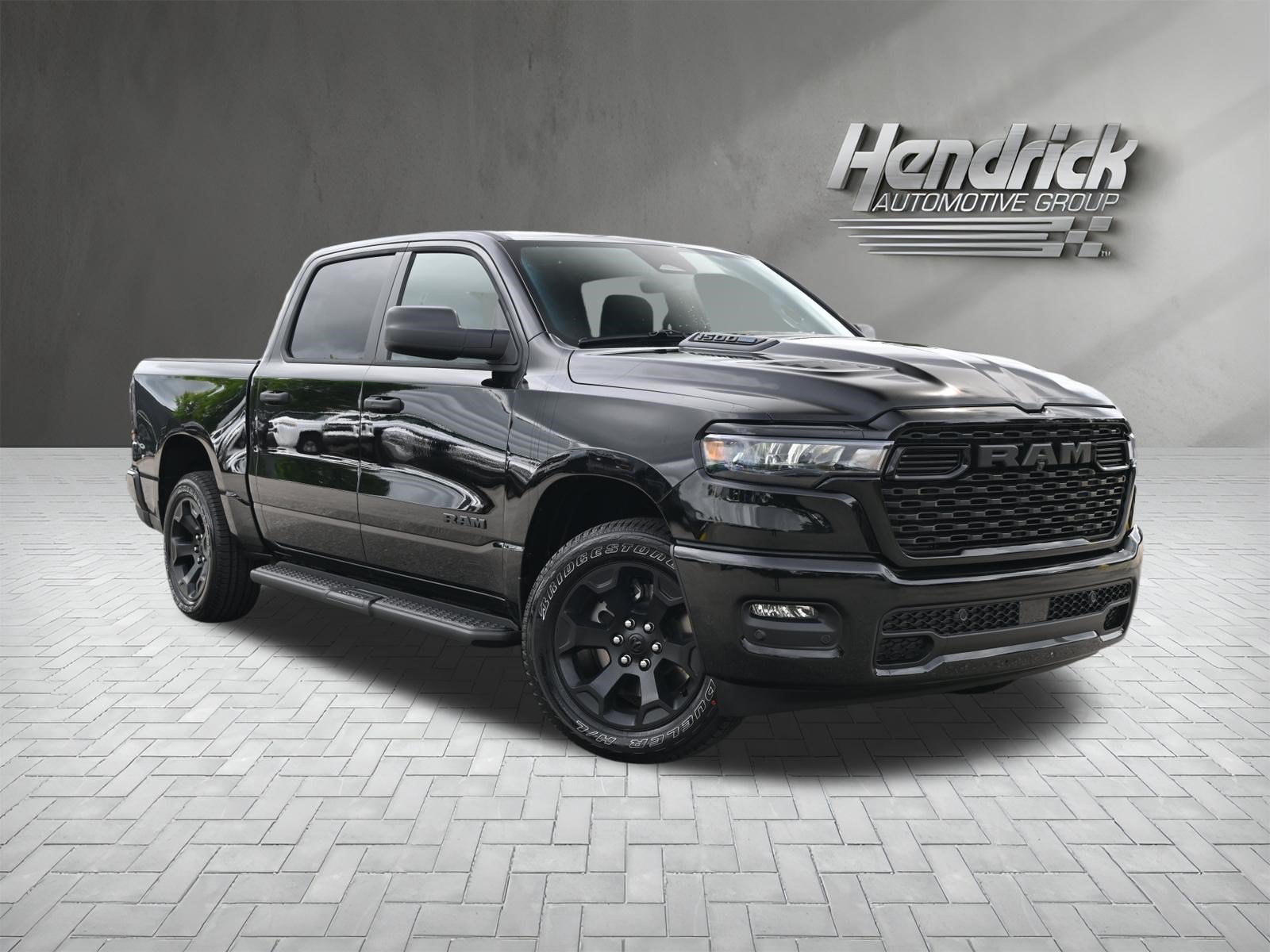 New 2026 RAM 1500 Express AWD/4WD image 2