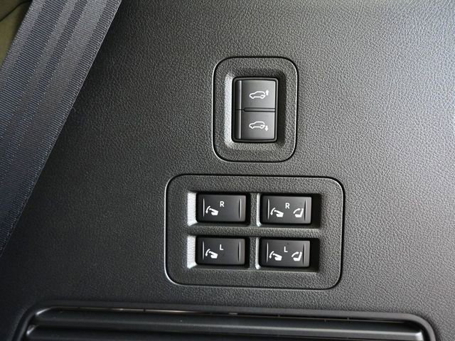 New 2026 Nissan Armada Platinum Reserve w/ Accent Package AWD/4WD image 13