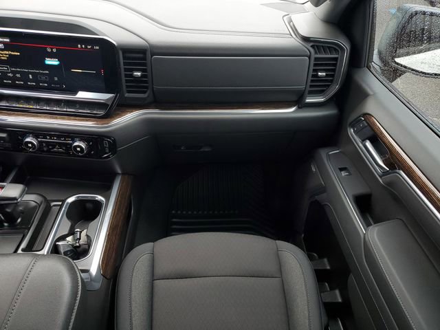 Used 2025 GMC Sierra 1500 Elevation w/ Preferred Package image 21