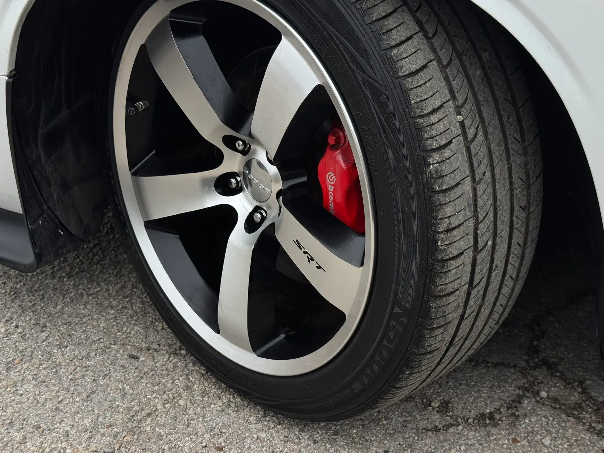 Used 2012 Dodge Challenger SRT8 RWD image 39
