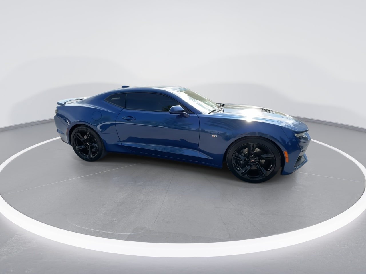 Used 2022 Chevrolet Camaro SS RWD image 23
