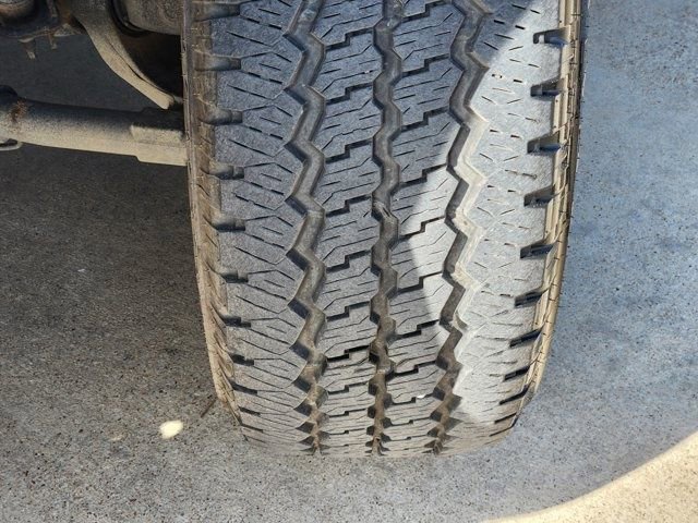 Used 2025 Ford F250 Lariat w/ FX4 Off-Road Package image 19