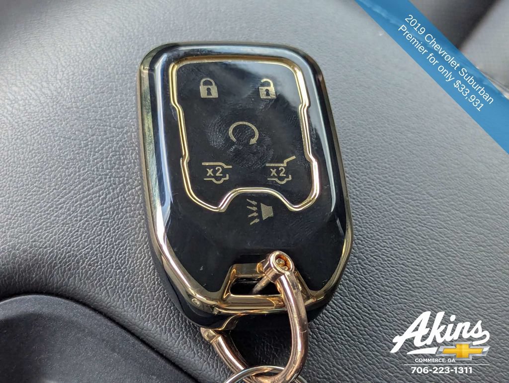 Used 2019 Chevrolet Suburban Premier AWD/4WD image 34