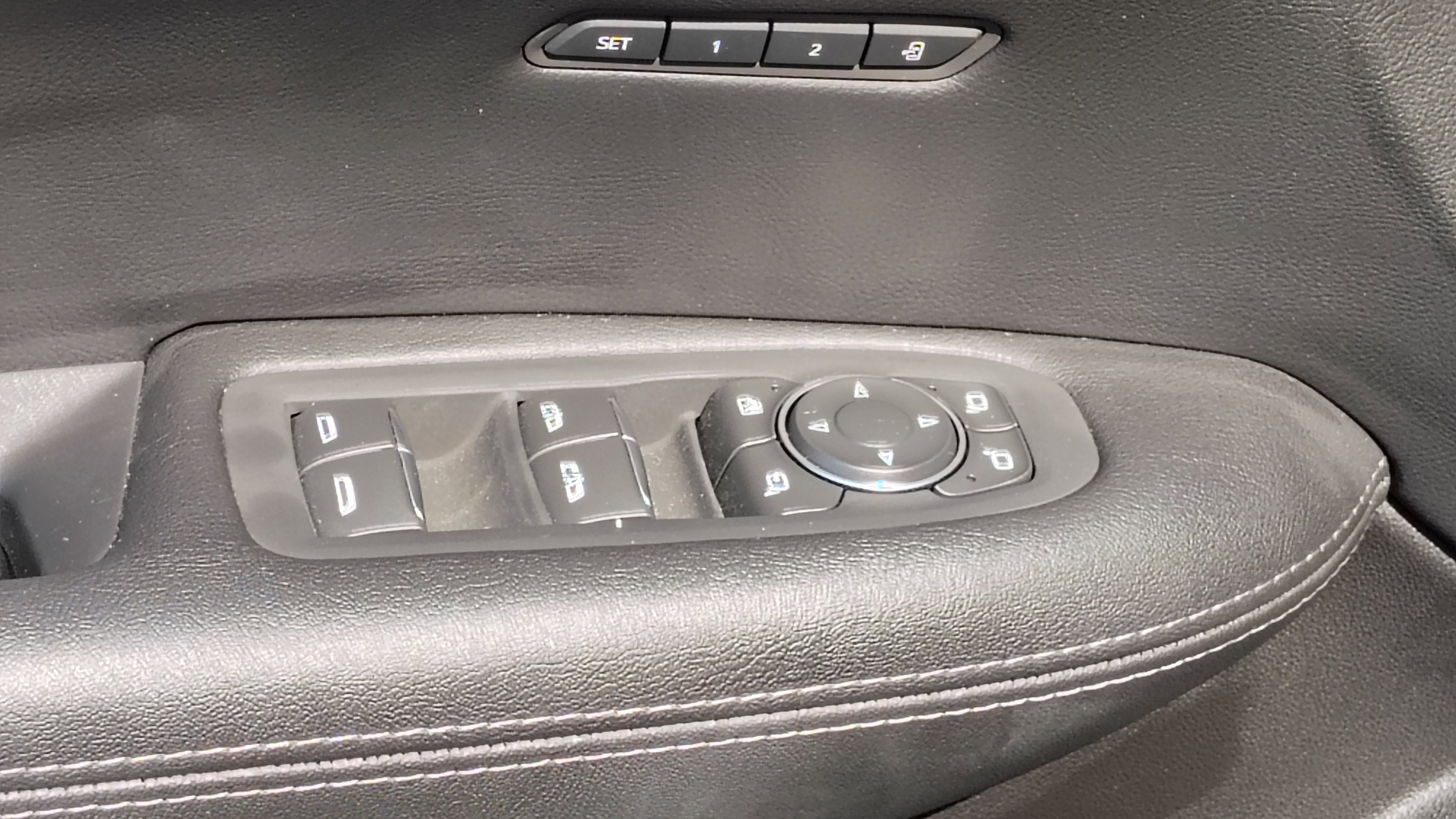 New 2025 Cadillac XT5 Premium Luxury w/ Technology Package image 13