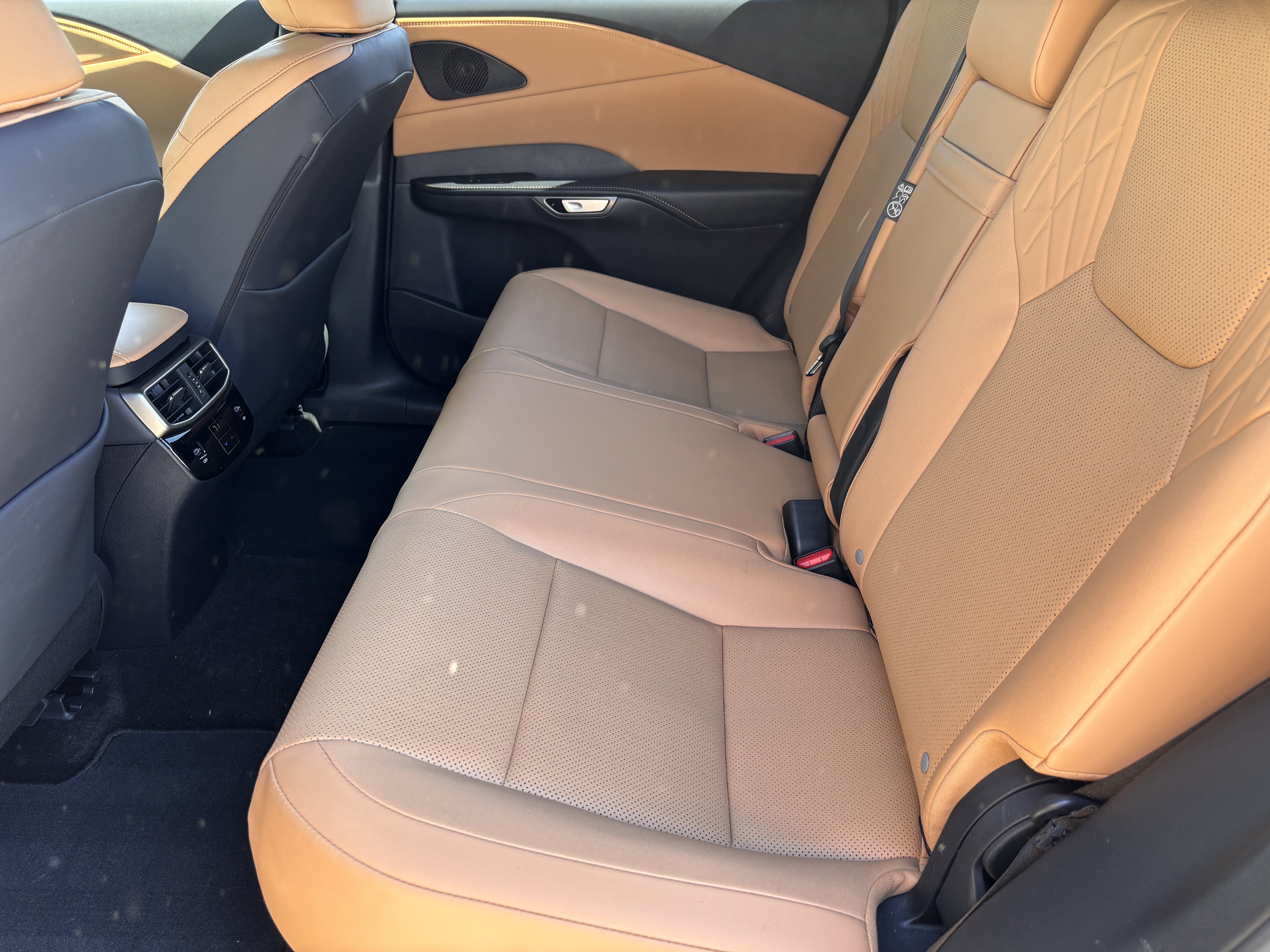 Used 2026 Lexus RX 350 Premium w/ Accessory Package (Z1) FWD image 21