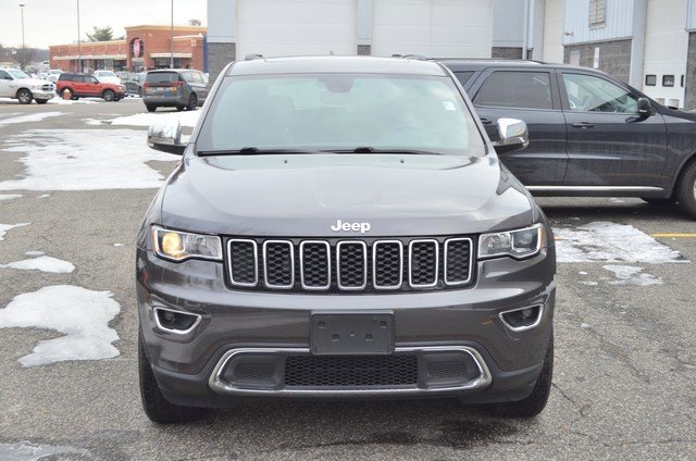 Used 2021 Jeep Grand Cherokee Limited w/ Luxury Group II image 3